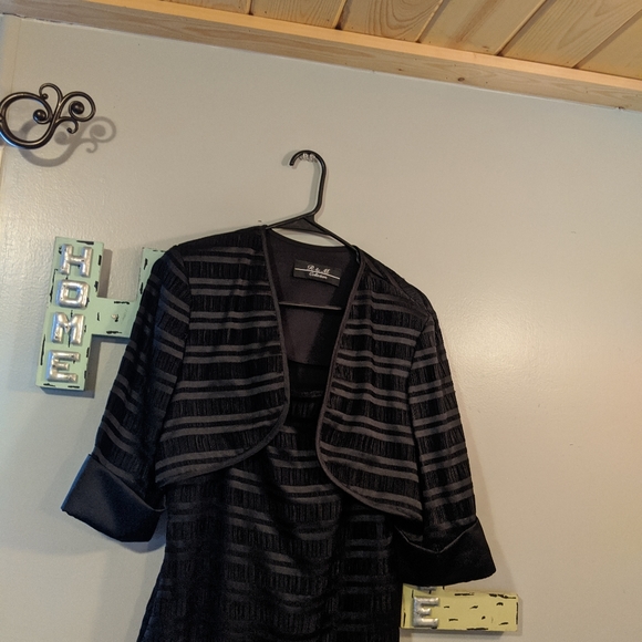 SALE!! TODAY SALE ONLY!! R&M Collection Dress - Picture 5 of 7